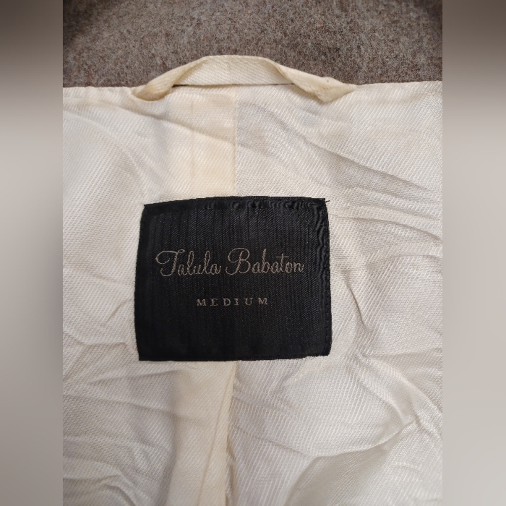 Talula Babaton EUC Wool Cashmere Blend Light Brown Size Medium - Picture 10 of 11